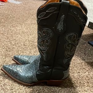 Blue and black women boots size 7.5